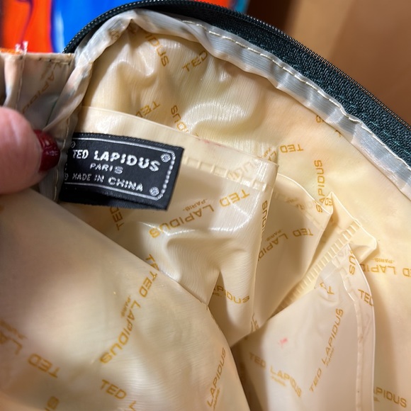 Ted Lapidus Makeup Bag - Picture 11 of 12